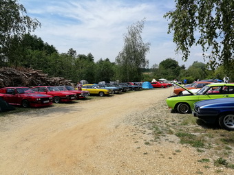 Parkplatz im Klosterbru Seemannshausen
Car park at the Klosterbru Seemannshausen
Parking de la brasserie Klosterbru Seemannshausen